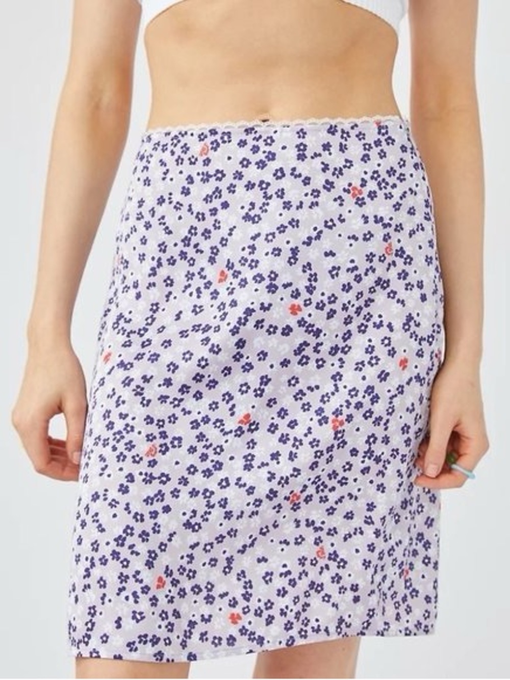 Aritzia Sunday Best Penelope Satin Dainty Floral Slip Skirt high waist Size 4